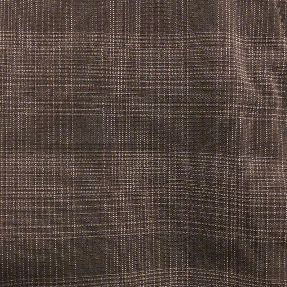 Men’s golf shorts - Picture 2 of 3